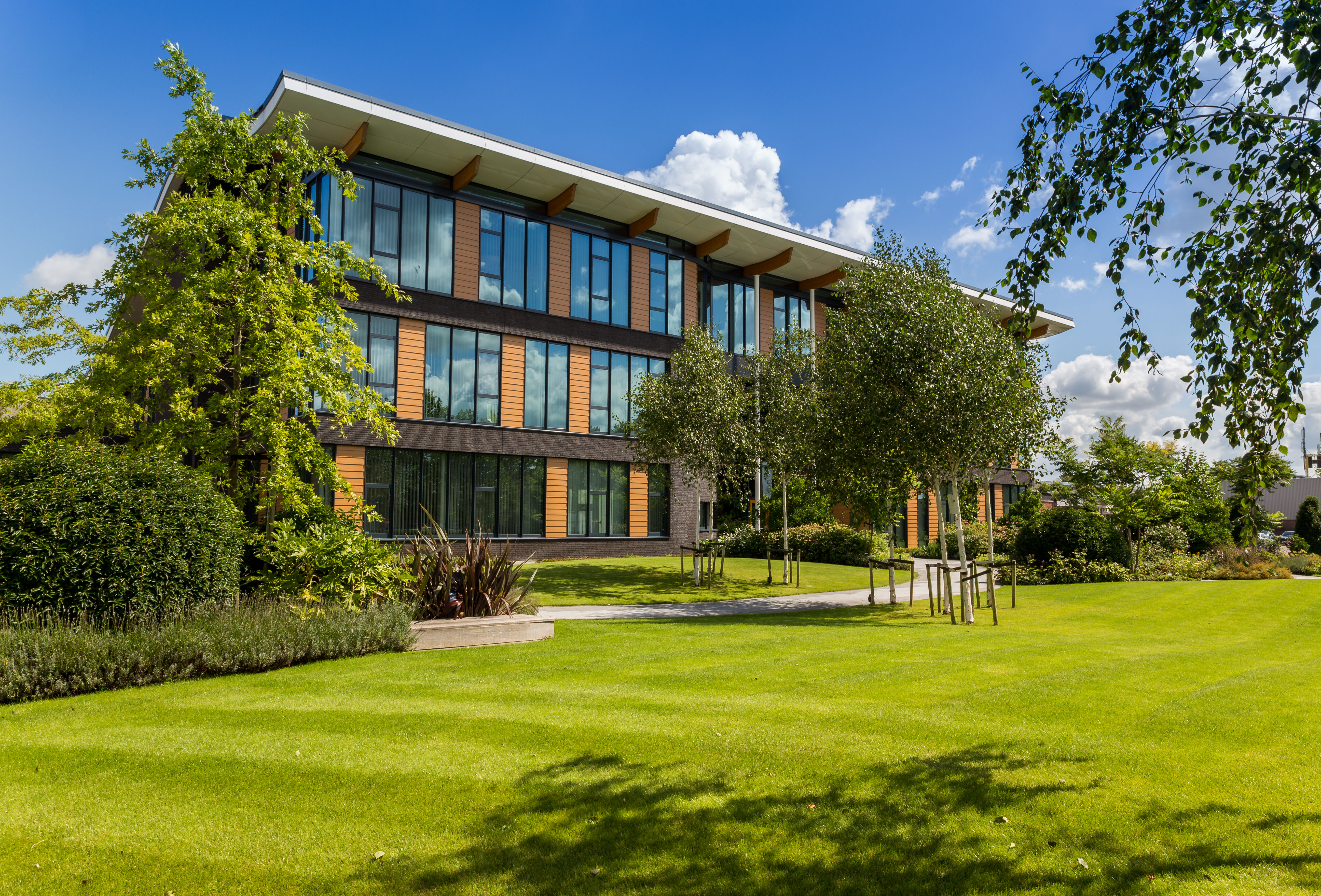 Koppert przejmie ochronę biologiczną w Horticoop